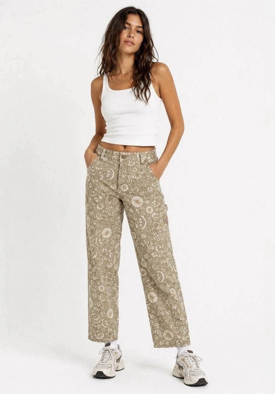 NWT Dickies x Urban Outfitters Floral Carpenter Pants Cottagecore Sz 32 (34x30)